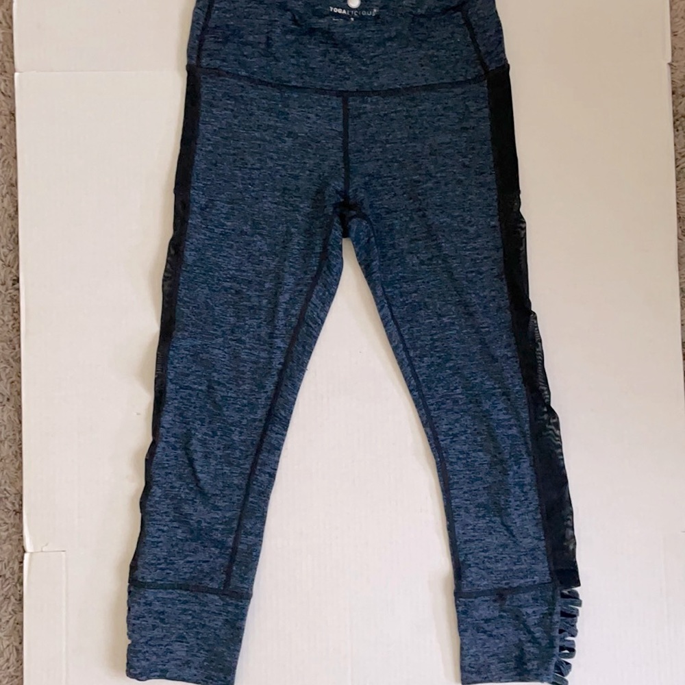 Yogalicious Cropped Active Leggings Size S